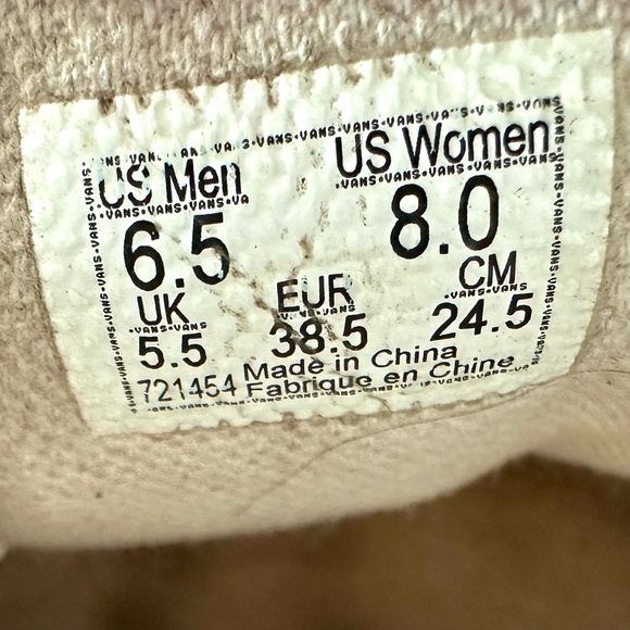 Vans Off The Wall, Women’s 8, Mens 6.5
Floral Pink Checker Slip-On Sneakers - Picture 8 of 9